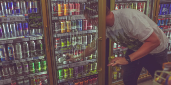 Identificando a Dependência de Álcool: Sinais e Grupos de Risco