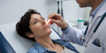 Sintomas de Deficiência de Vitamina C: Como Identificar e Evitar Carências no Organismo