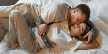 Sono e Sexo: Como Melhorar Sua Vida Íntima com Mais Qualidade de Descanso