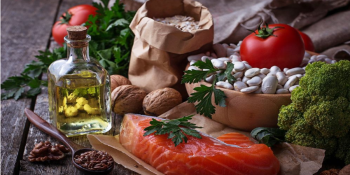 Como a Dieta Pode Impactar o Envelhecimento Cerebral? Descubra Alimentos que Protegem seu Cérebro