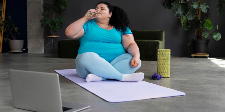 Estudos mostram que o excesso de peso pode comprometer as defesas do organismo e aumentar o risco de infecções graves.